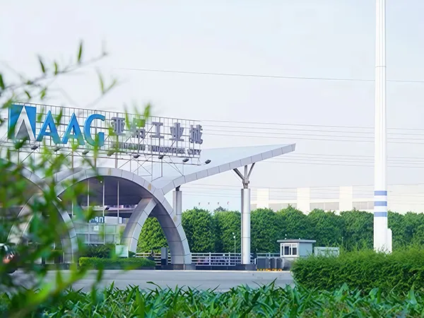 Fully Automatic Powder Coating System for a Large Aluminum Profile Production Base in Asia